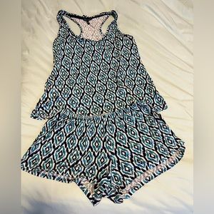 Women’s Loungewear set size Med